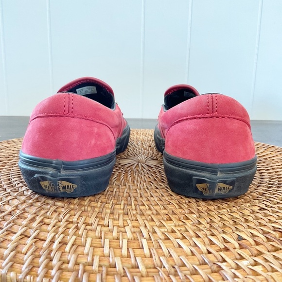 Vans Limited Edition Era Chili Pepper Slip-on Size 6 Shoes Women’s - Picture 9 of 9